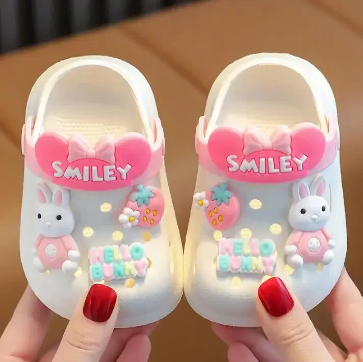 2026 Summer Baby Girl Sandals Cute Cartoon Slippers Newborn Infant Indoor Bath Anti-slip Shoes Baby Boy Beach Sandals